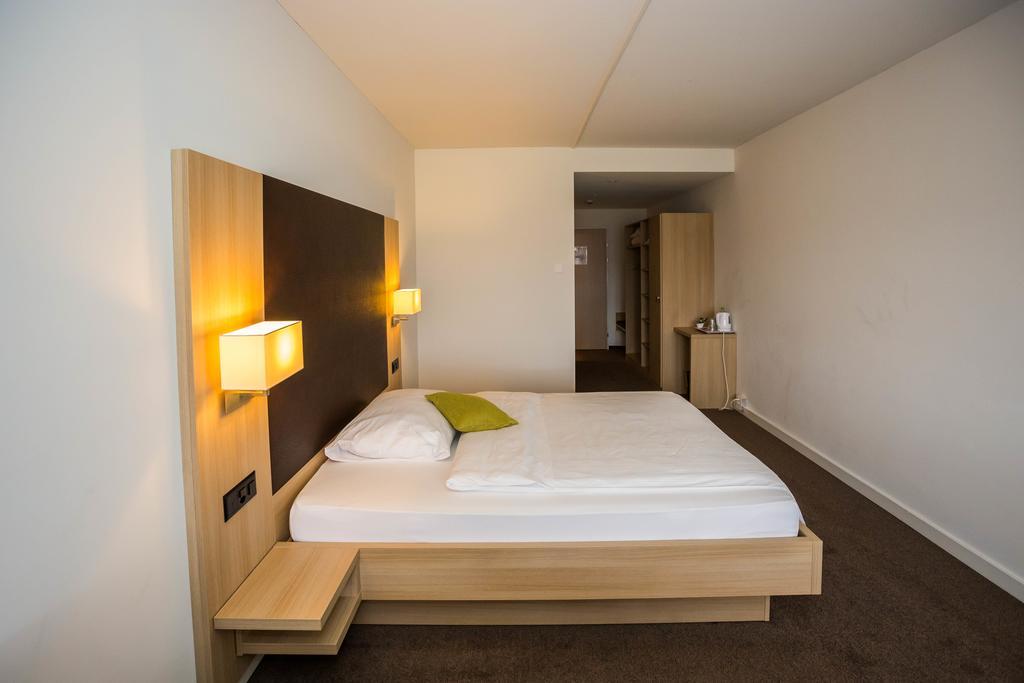 Hotel Hoeri Inn Eksteriør bilde